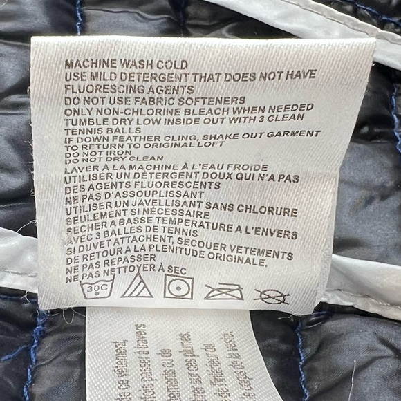 Calvin Klein Women’s Hooded Down Feathers Puffer Packable Jacket - Picture 16 of 16